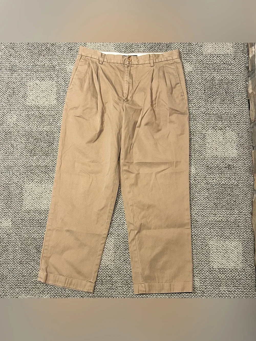 Vintage Banana Republic Smithfield Chino Mens 35x30 Tan Pleated Cuffed Y2K